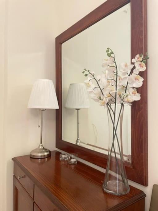 Crimson Suite: 1-Bedroom Apartment In Θεσσαλονίκη Εξωτερικό φωτογραφία